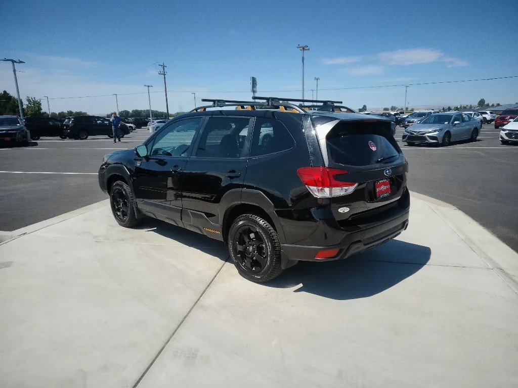 Certified Used 2024 Crystal Black Silica Subaru Wilderness image 5