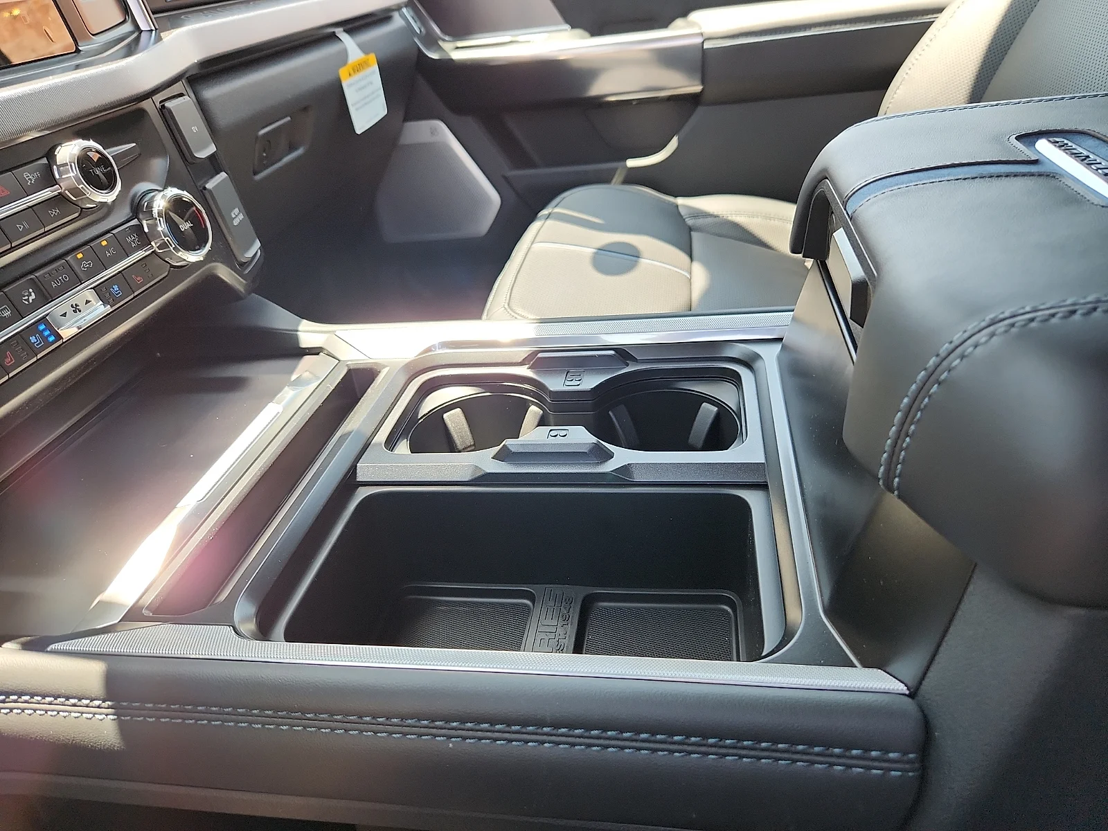 New 2026 Glacier Gray Metallic Tri-Coat Ford F-250® Platinum® image 25