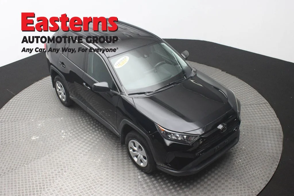 Used 2020 Black Toyota LE image 3