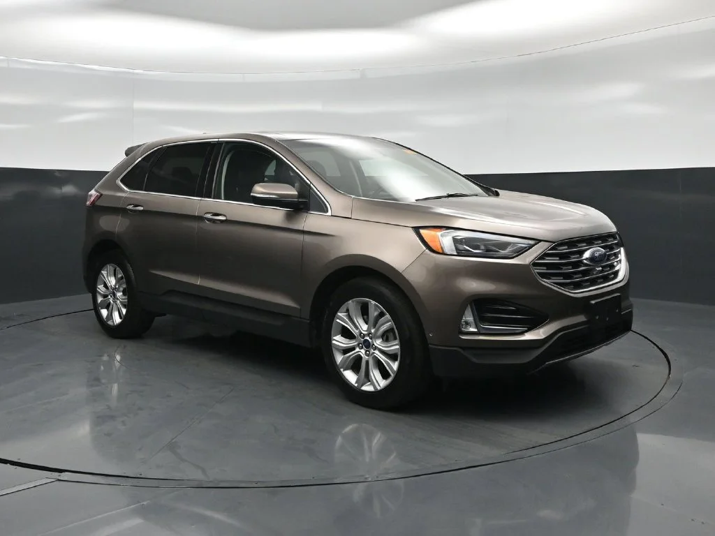 Certified Used 2019 Gray Ford Titanium image 27
