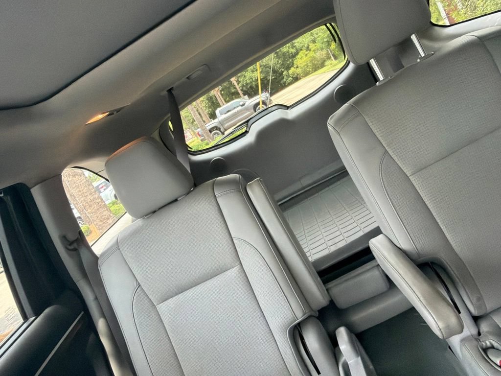 Used 2016 Gray Toyota Limited Platinum V6 image 6
