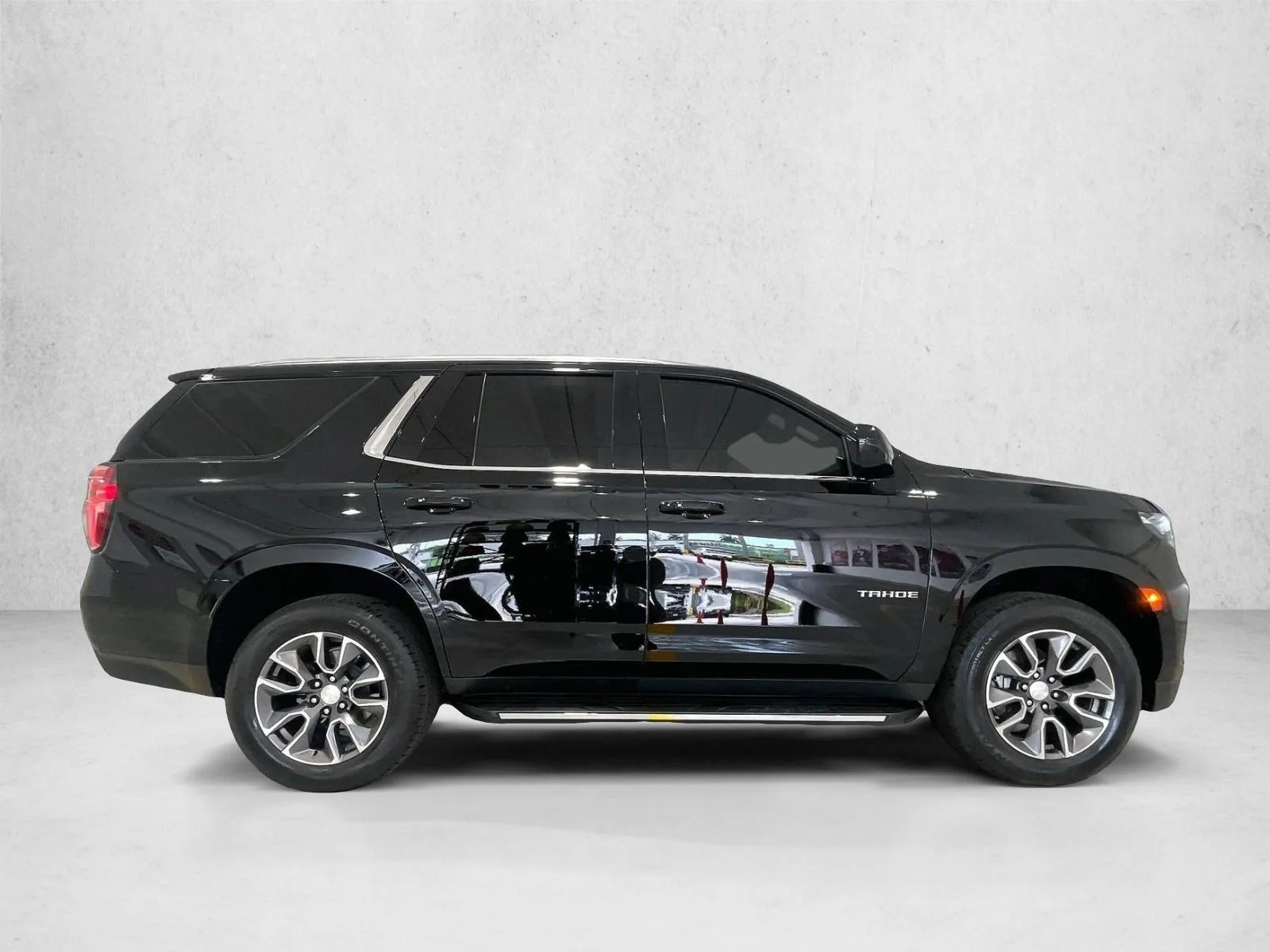 Used 2023 Black Chevrolet LT image 5