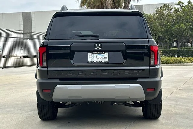 New 2026 Crystal Black Pearl Honda RTL image 5