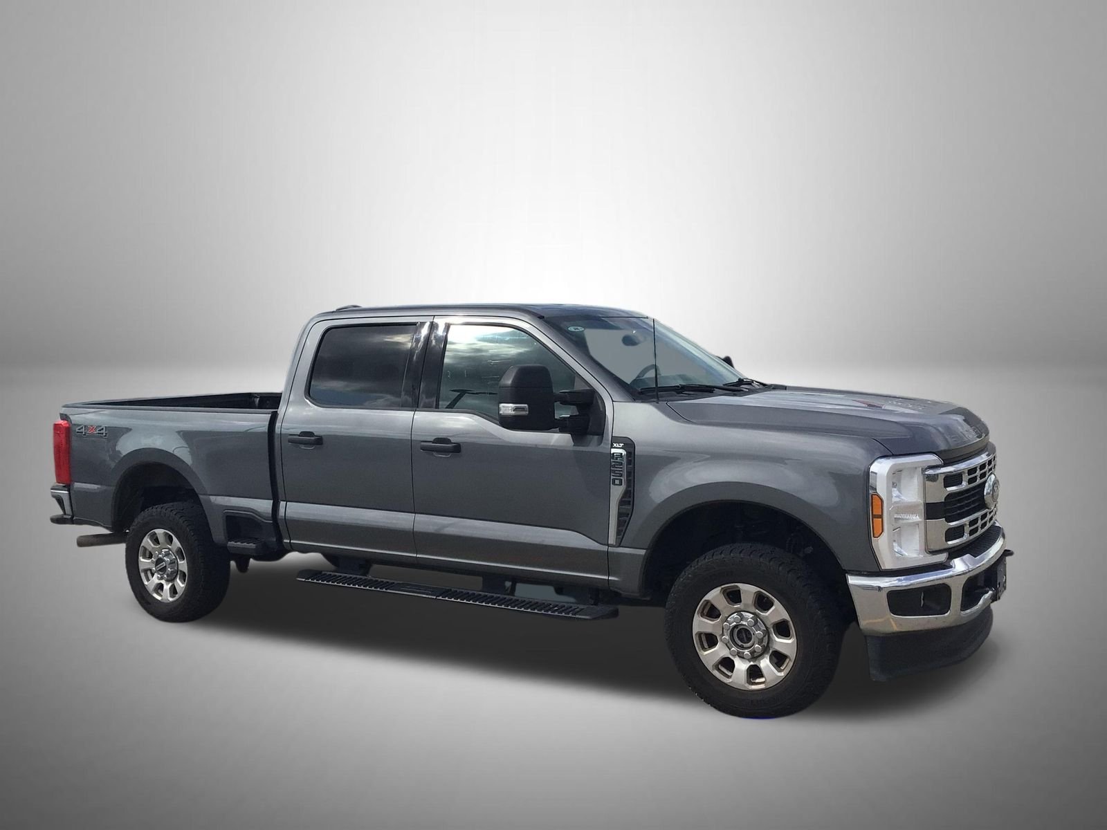 2024 Ford F-250 XLT 4x4 Crew Cab 6-3/4' Box's photo