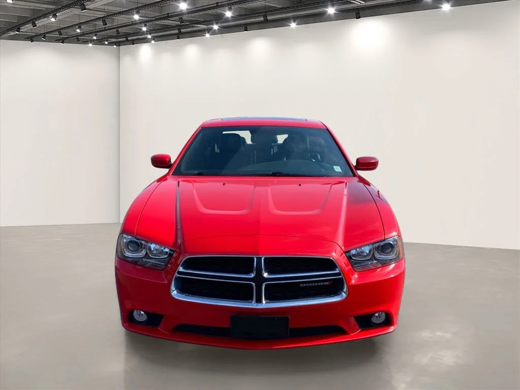 Used 2014 Torred Dodge RT Plus image 2