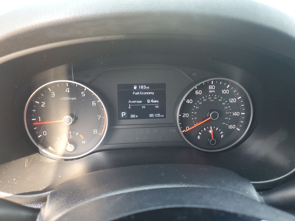 Used 2022 Snow White Pearl Kia LX image 13