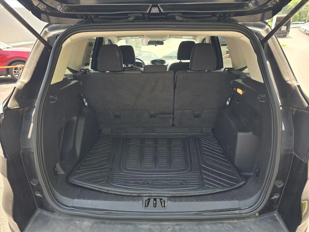Used 2017 Black Ford SE image 25