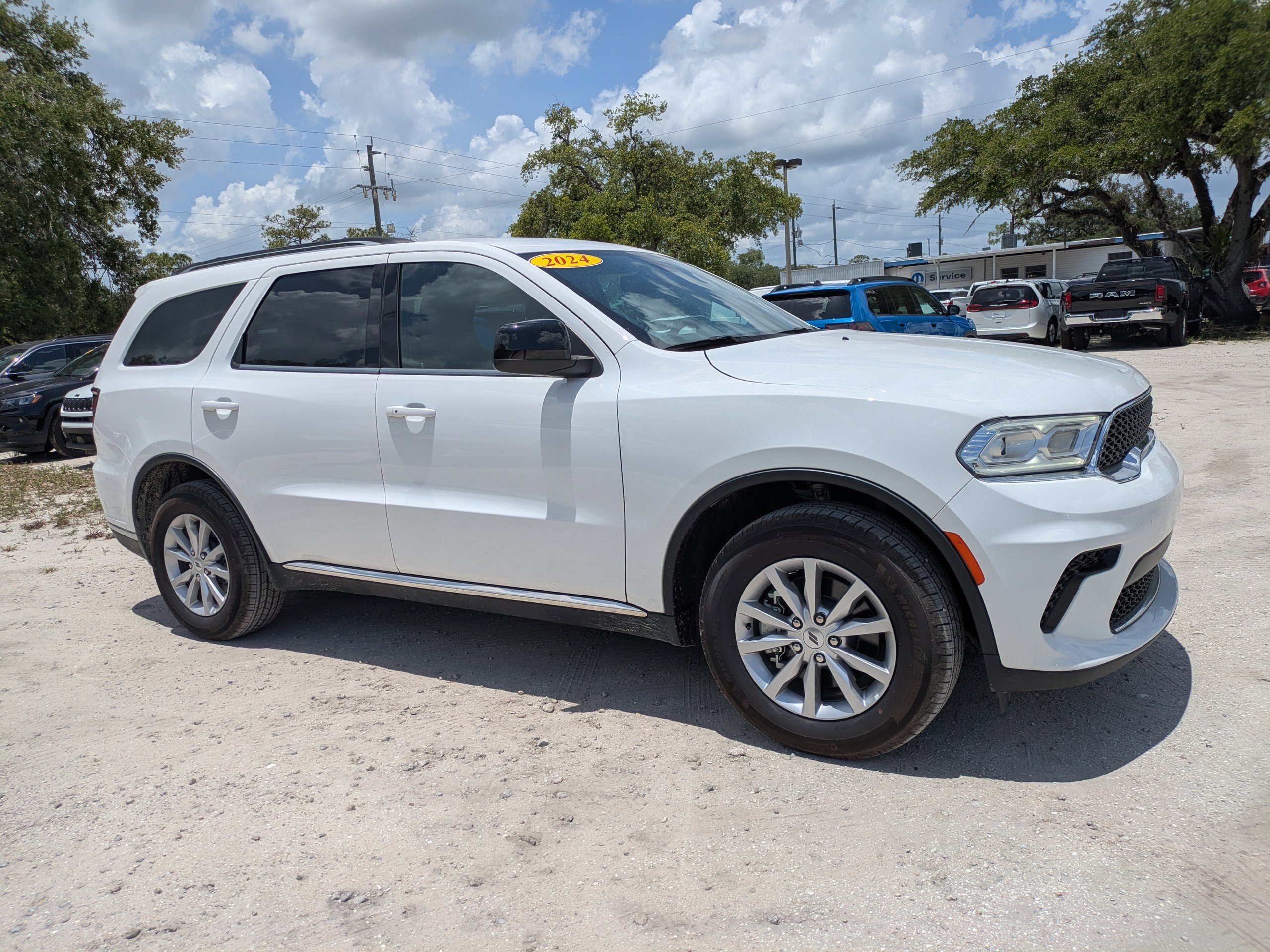 2024 Dodge Durango SXT AWD's photo