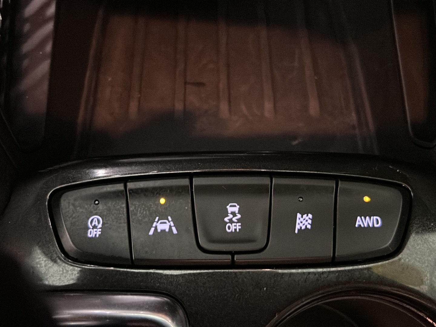 Used 2025 Sterling Gray Metallic Chevrolet LT image 23