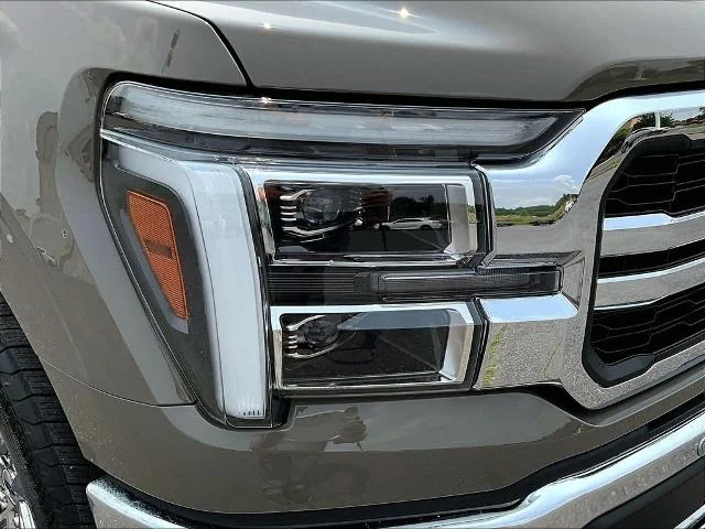 New 2026 Marsh Gray Ford Lariat® image 68