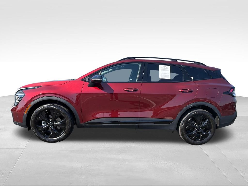 Used 2025 Red Kia X-Line image 2