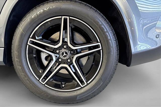 New 2026 Selenite Grey Metallic Mercedes-Benz GLE 580 image 59