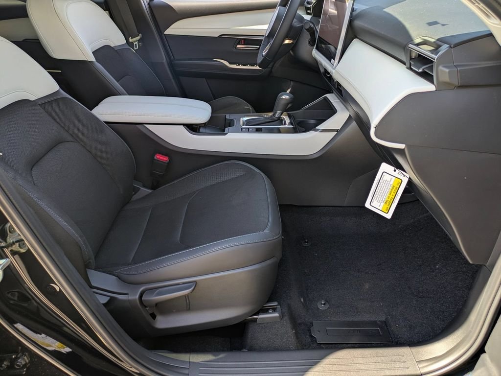 New 2026 Jet Black Mica Mazda 2.5 S Preferred AWD image 27