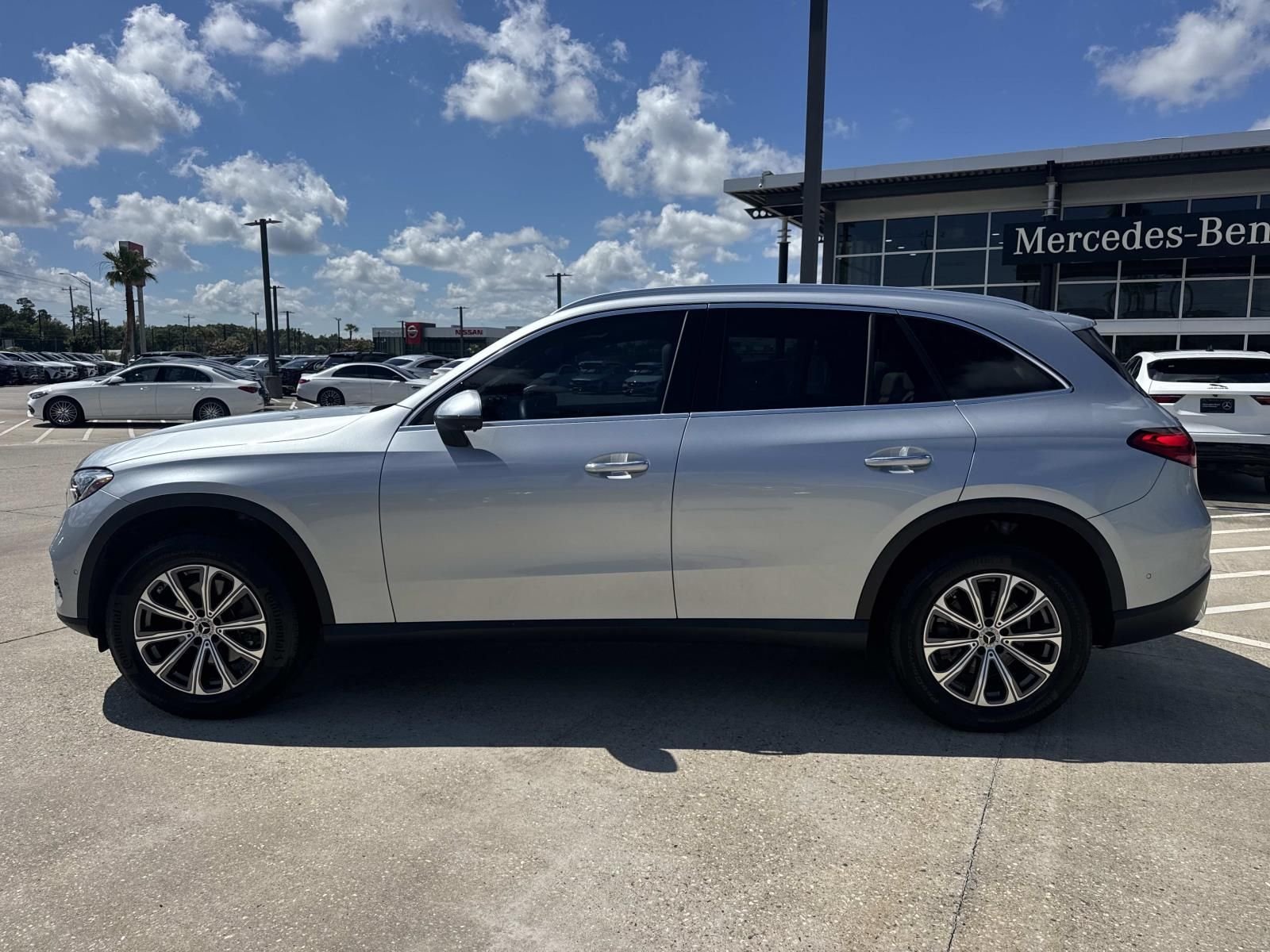 Certified Used 2023 Silver Mercedes-Benz GLC 300 image 8