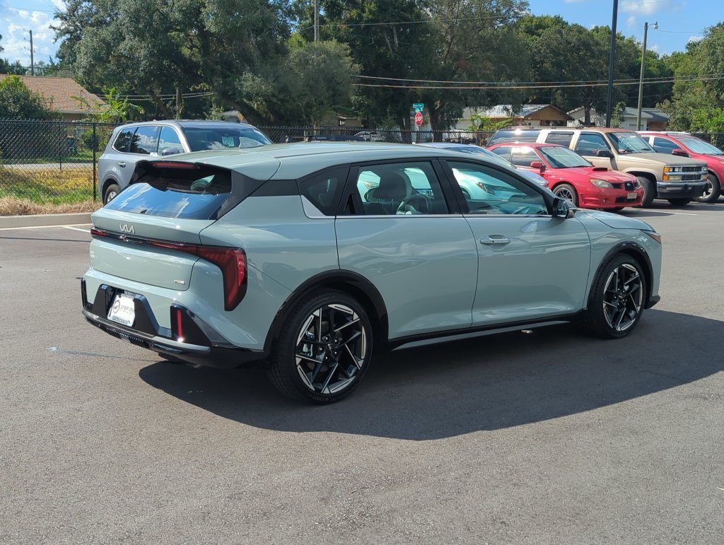 New 2026 Morning Haze Kia GT-Line image 7