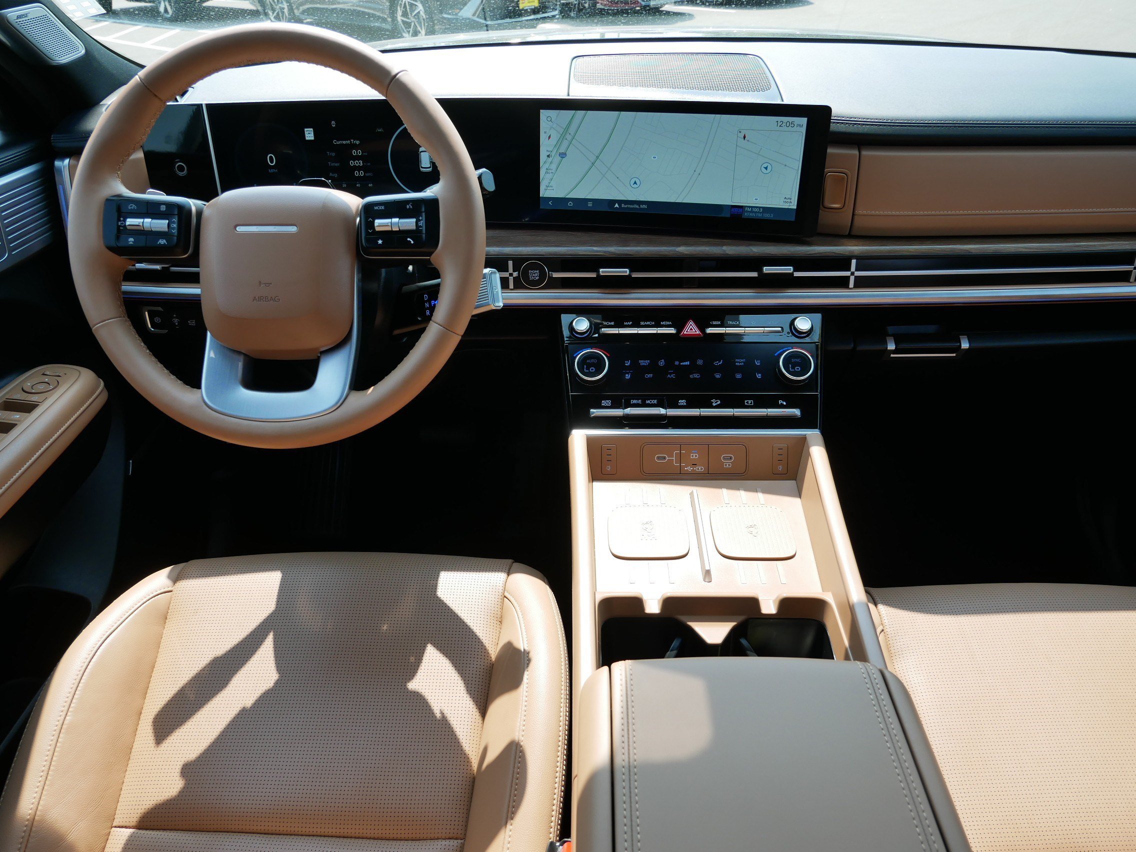 2026 Hyundai Santa Fe Limited - Photo 10