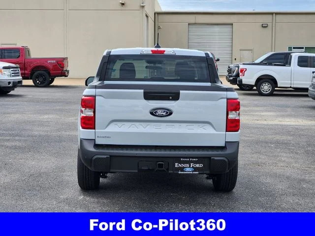 New 2026 Space White Metallic Ford XLT image 6