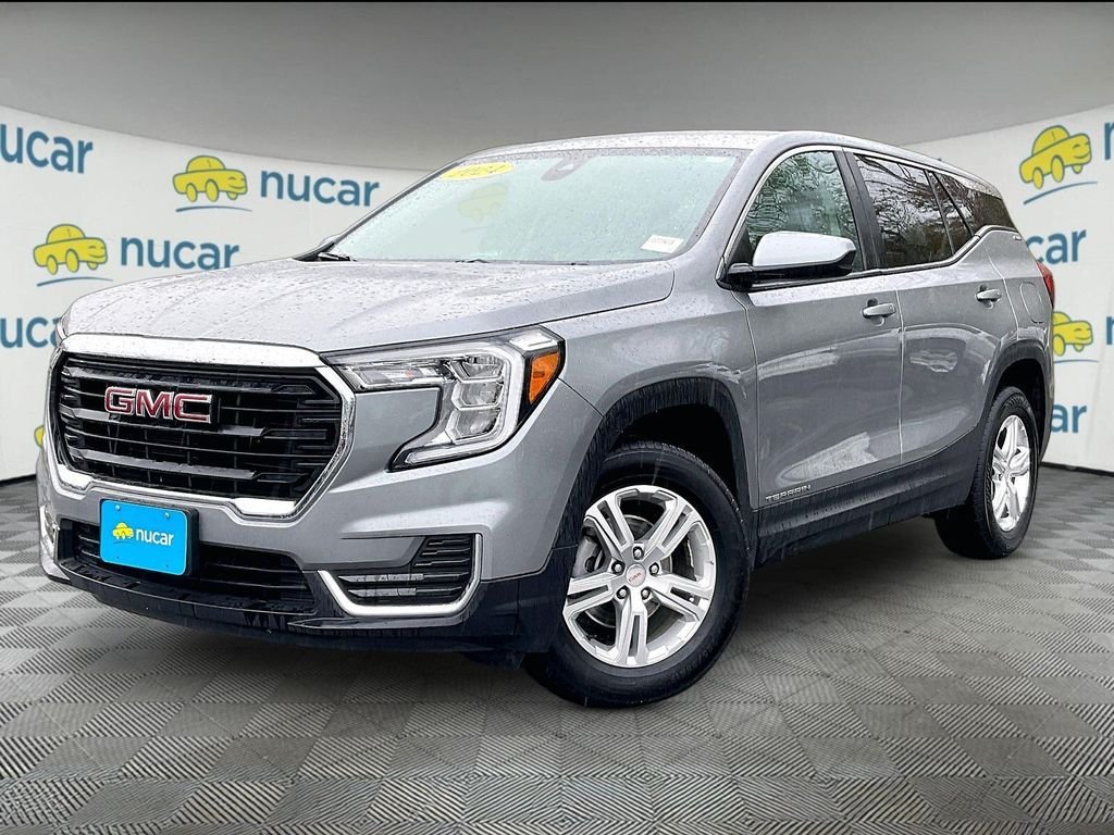 Used 2024 Silver GMC SLE image 3