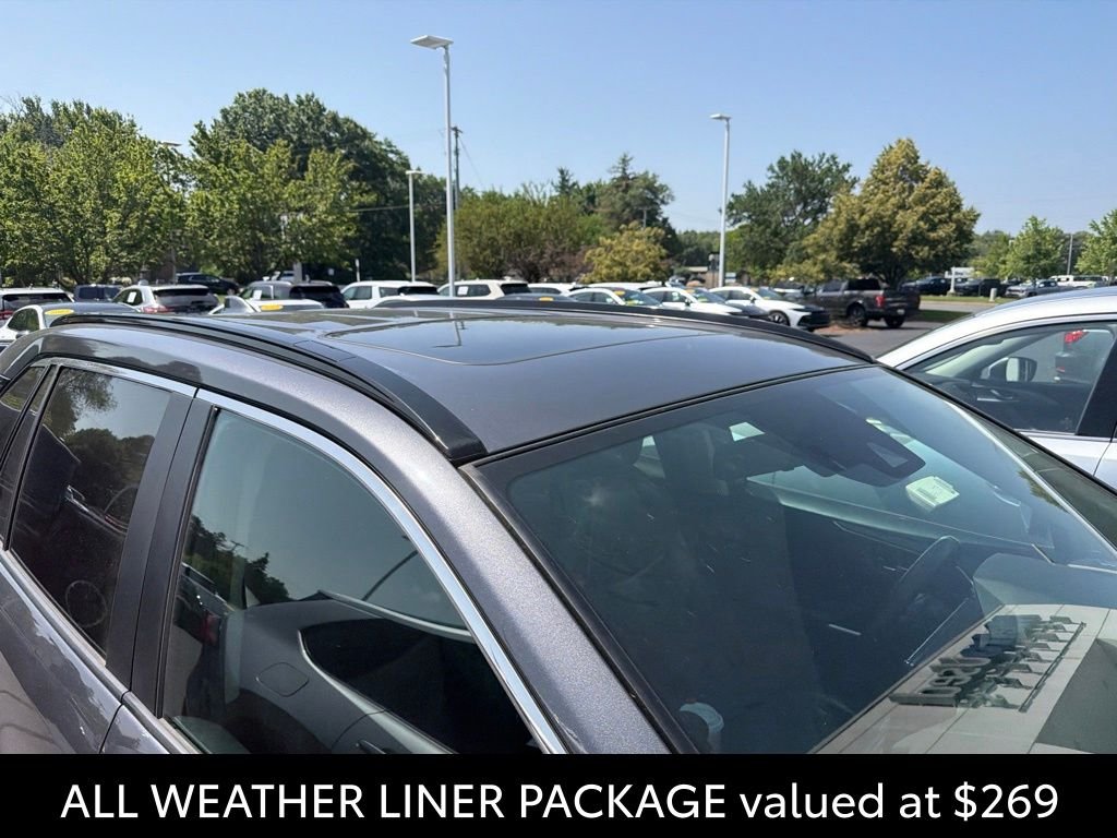 Used 2020 Gray Toyota XLE image 6