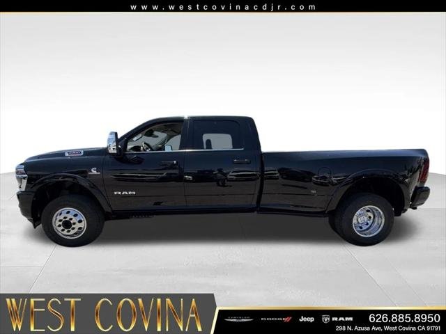 New 2026 Diamond Black Crystal Pearlcoat RAM Longhorn image 12