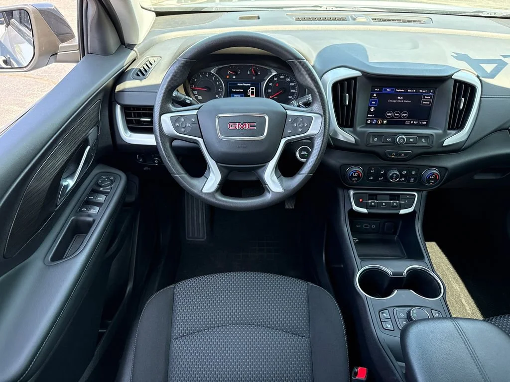 2024 GMC Terrain SLE - Photo 28