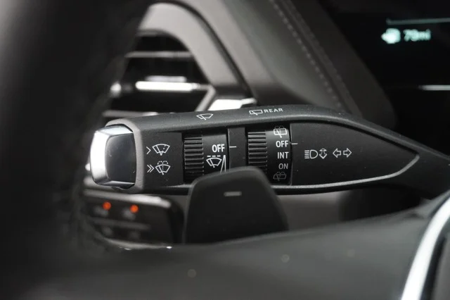 2026 GMC Yukon XL Denali - Photo 30