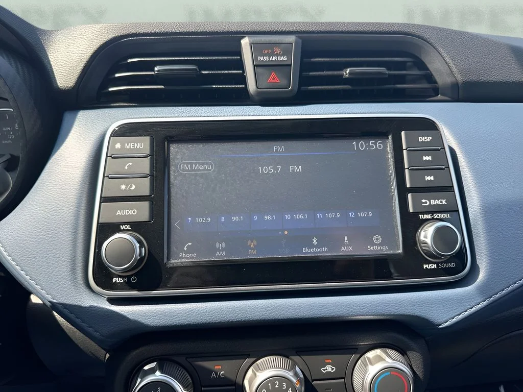 Used 2025 Silver Nissan 1.6 SV image 16