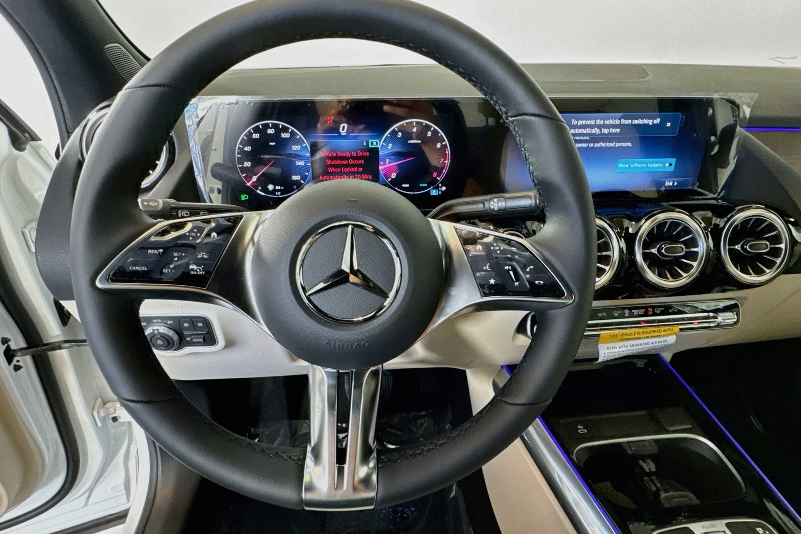 New 2026 Polar White Mercedes-Benz GLA 250 image 11