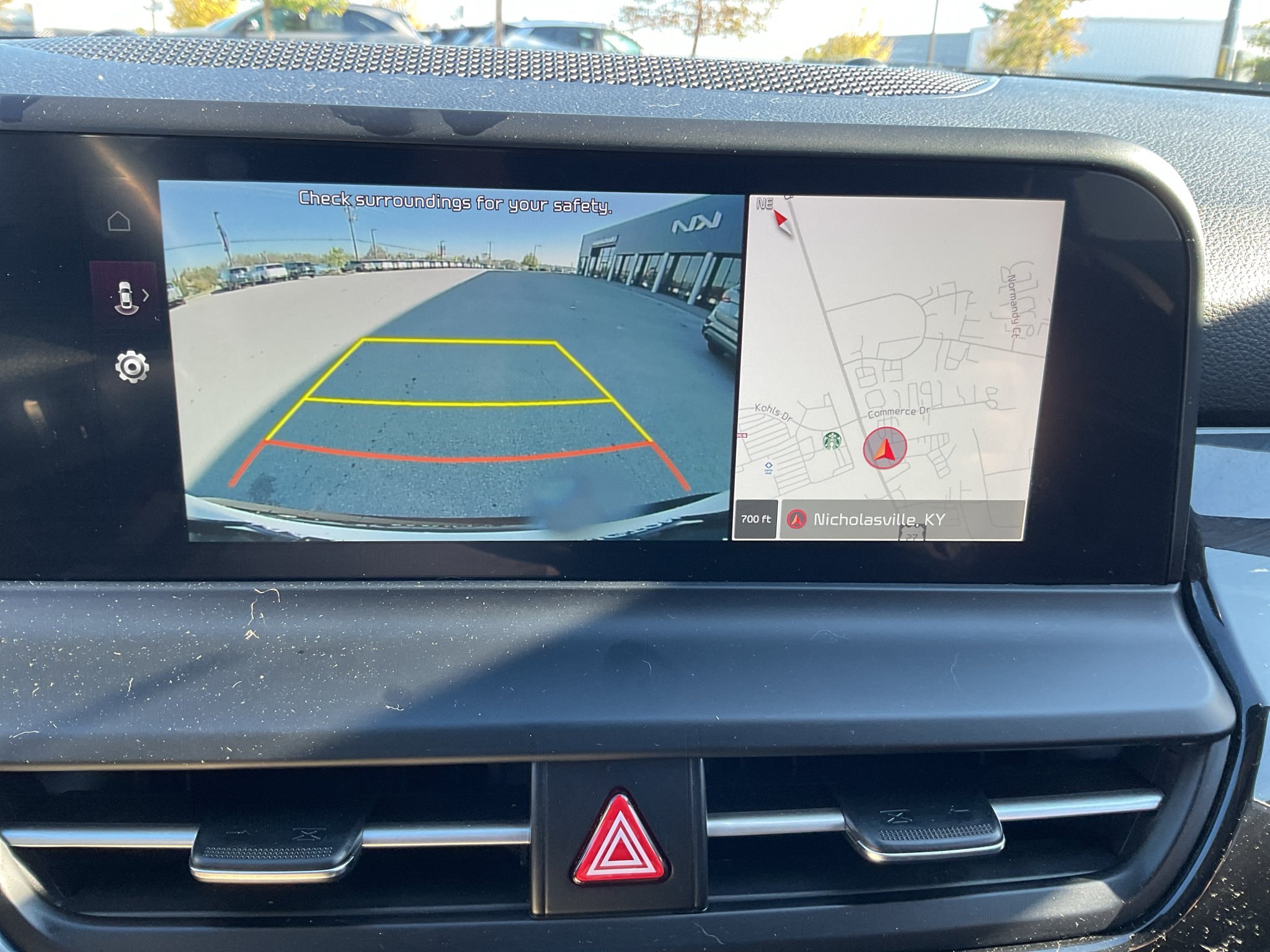 Used 2025 Clear White/Black Roof Kia S image 22