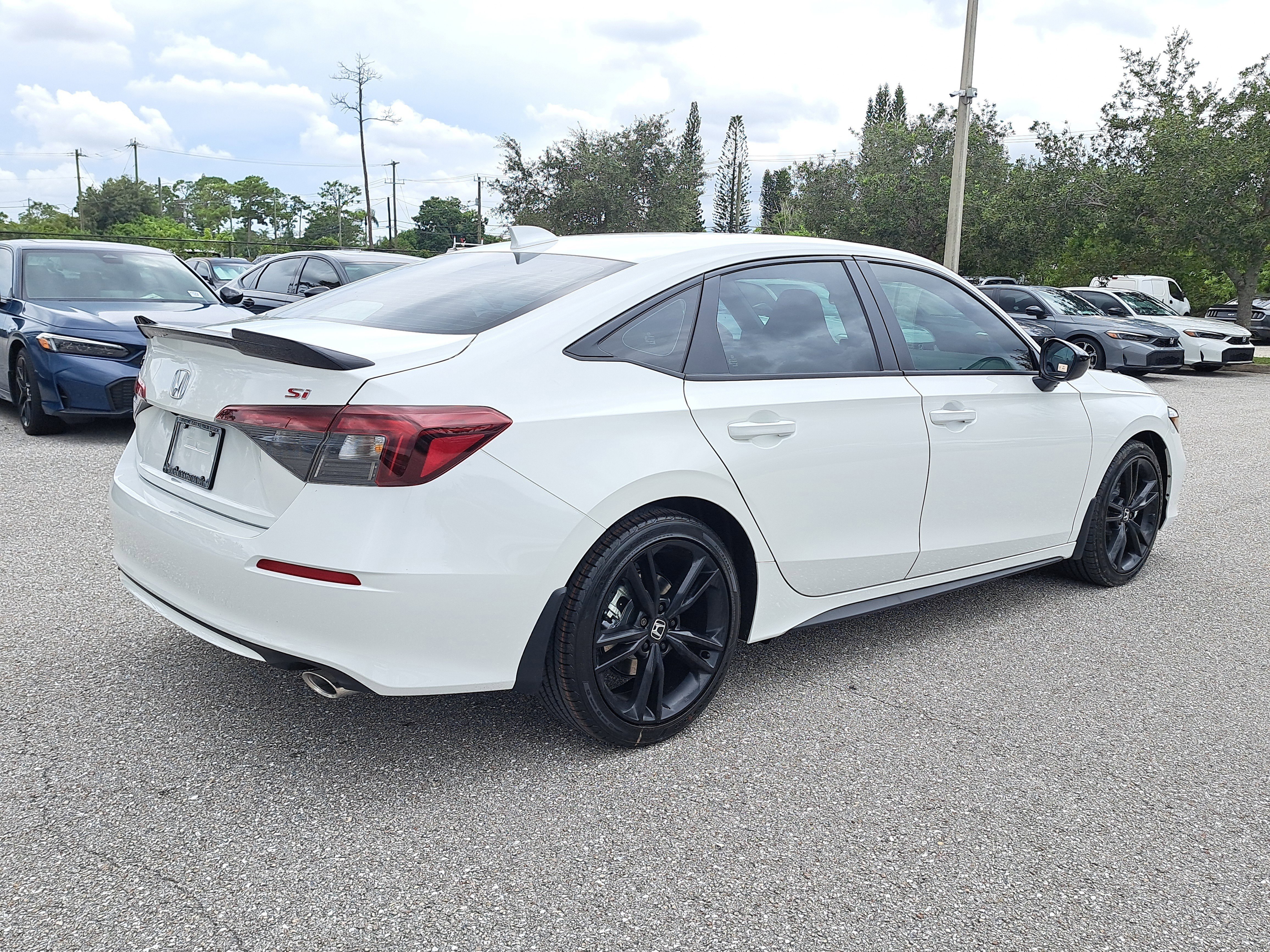 New 2026 Platinum White Pearl Honda SI image 6