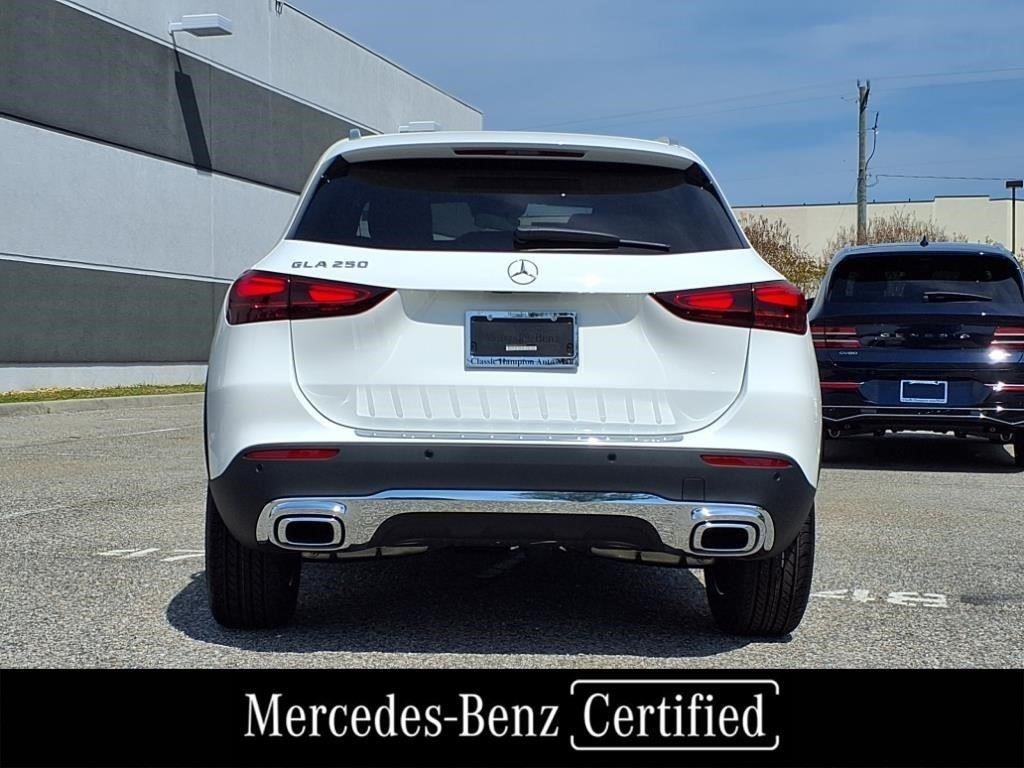 Used 2025 Polar White Mercedes-Benz GLA 250 image 7