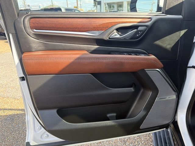2023 GMC Yukon Denali Ultimate - Photo 25