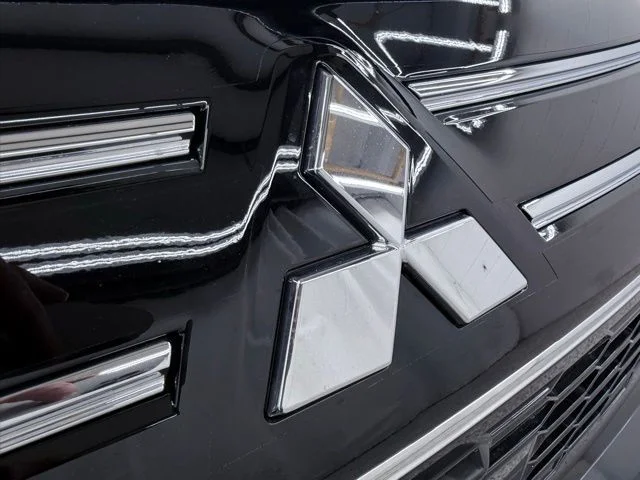 New 2026  Mitsubishi SEL image 14