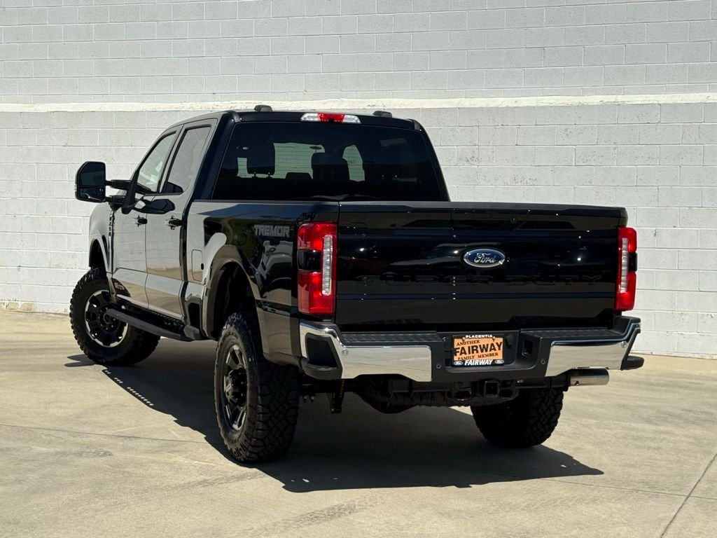New 2026 Agate Black Metallic Ford F-250® Lariat® image 4