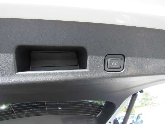 2027 GMC Acadia Elevation - Photo 33