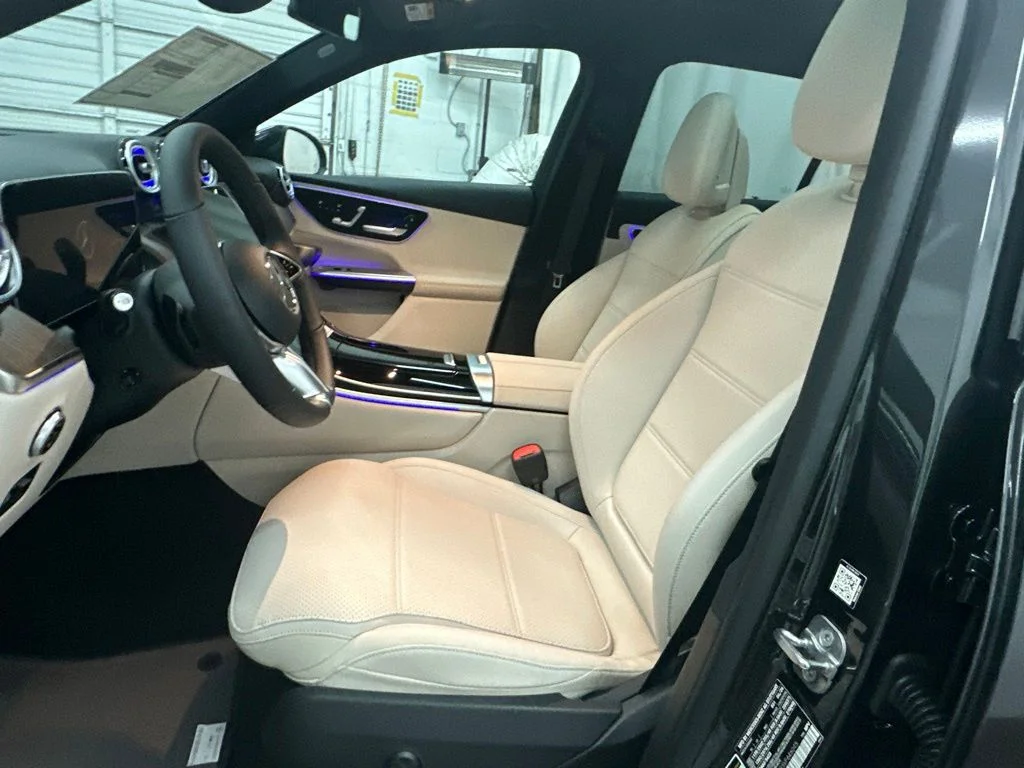 New 2027 Gray Mercedes-Benz GLC 300 image 20