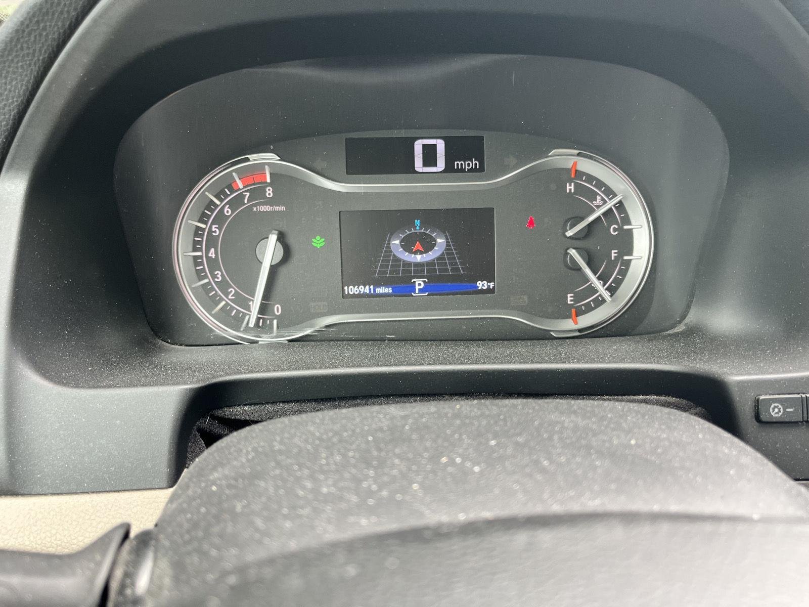 Used 2018 White Diamond Pearl Honda EX-L image 19