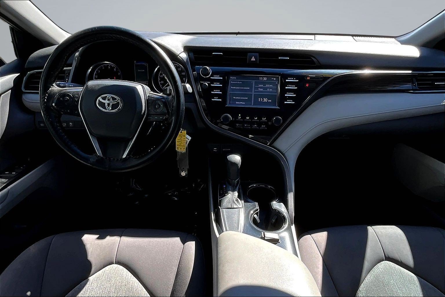 Used 2019 Silver Toyota LE image 5