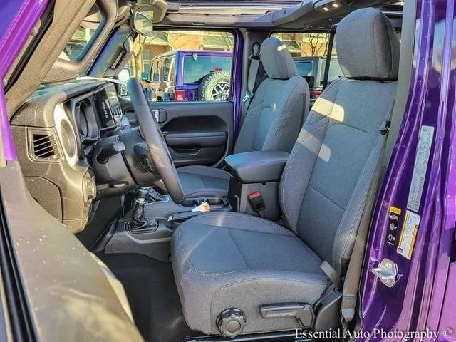 New 2026 Reign Exterior Paint Jeep Sport S image 9