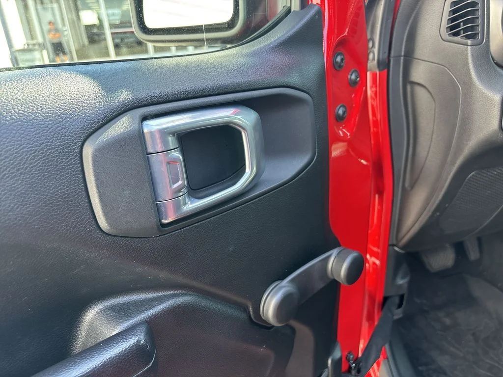 Used 2021 Red Jeep Unlimited Willys image 15