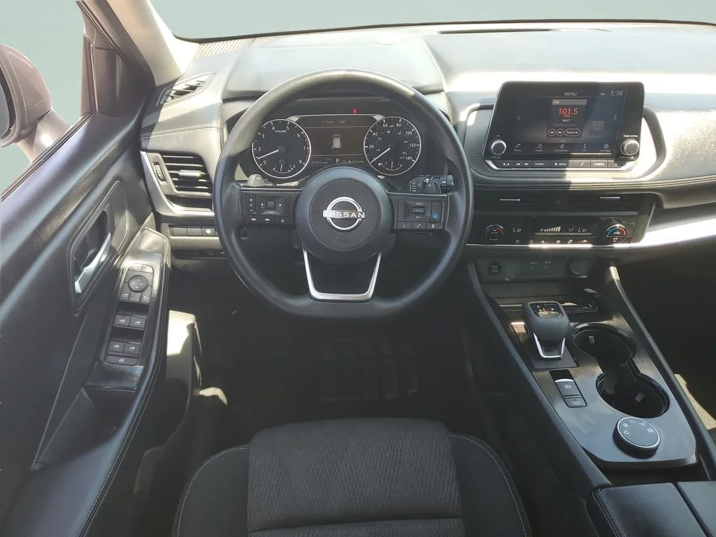 Used 2024 Gray Nissan SV Intelligent AWD image 12