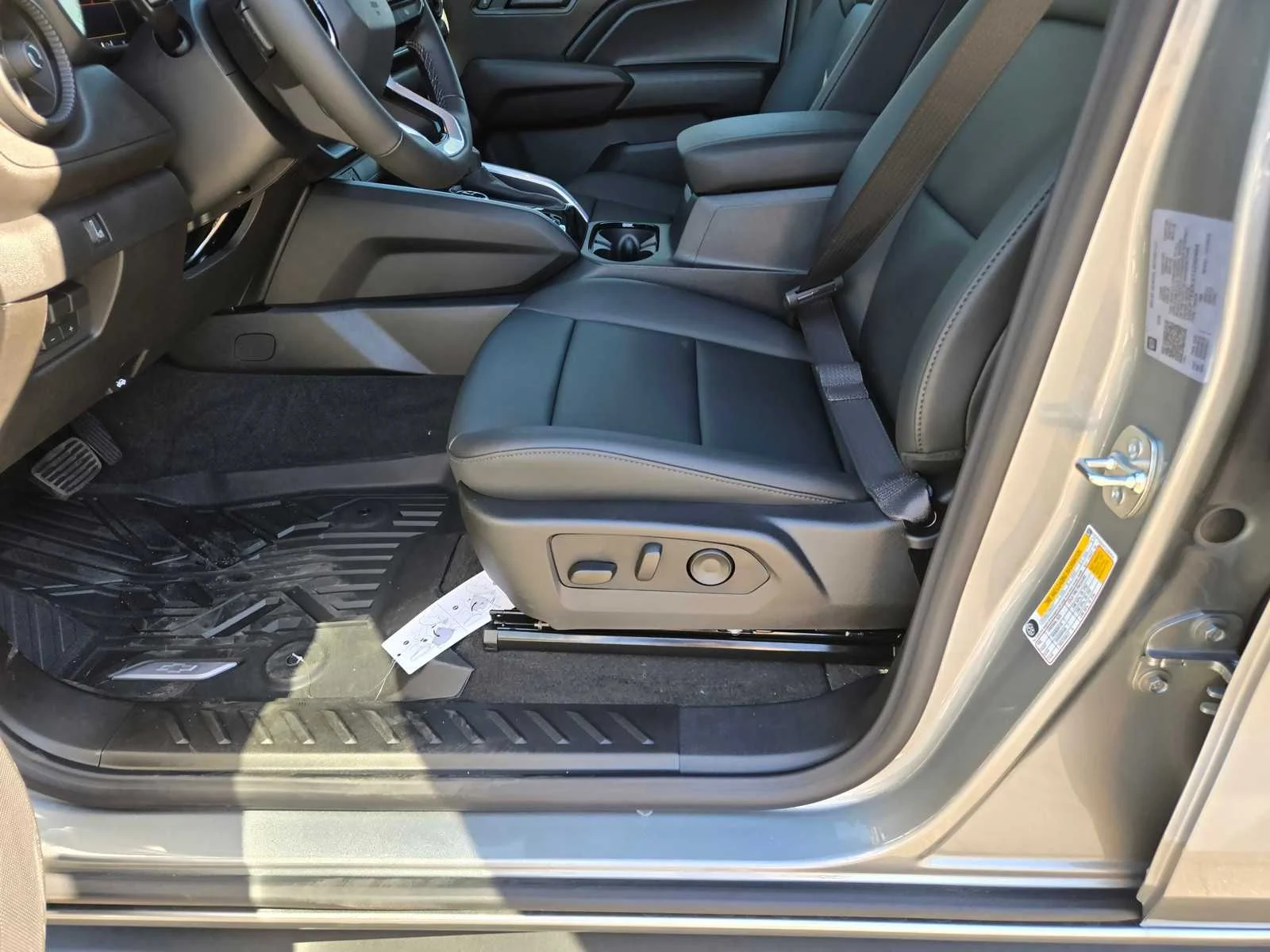 2026 Chevrolet Colorado Trail Boss - Photo 18