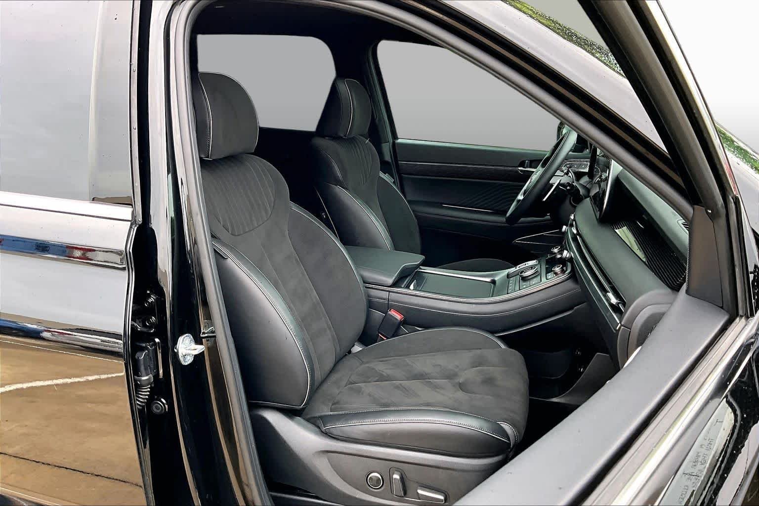 Used 2024 Abyss Black Pearl Hyundai Calligraphy Night Edition image 8