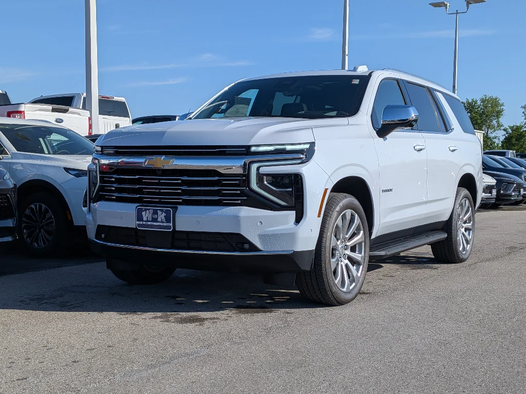 New 2026 Polar White Tricoat Chevrolet Premier image 6