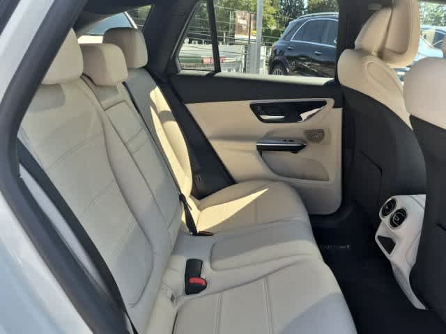 Certified Used 2026 Polar White Mercedes-Benz GLC 300 image 20