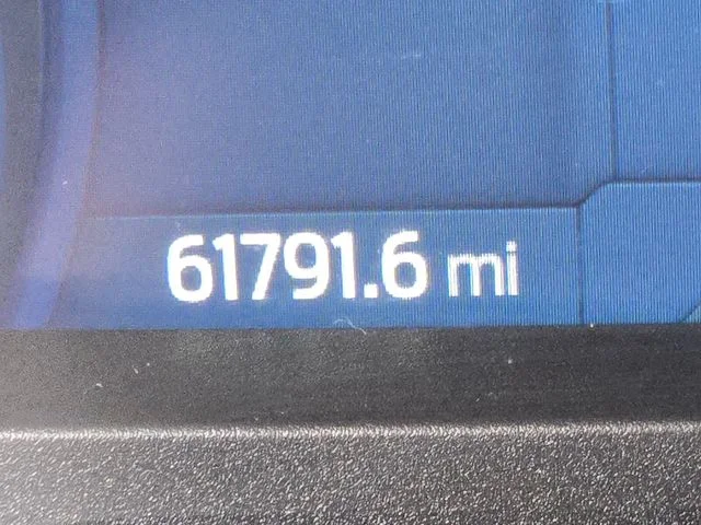 Used 2022 White Ford XLT image 39