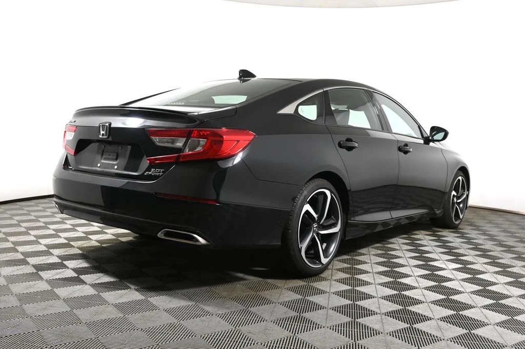 Used 2022 Black Honda Sport 2.0T image 11