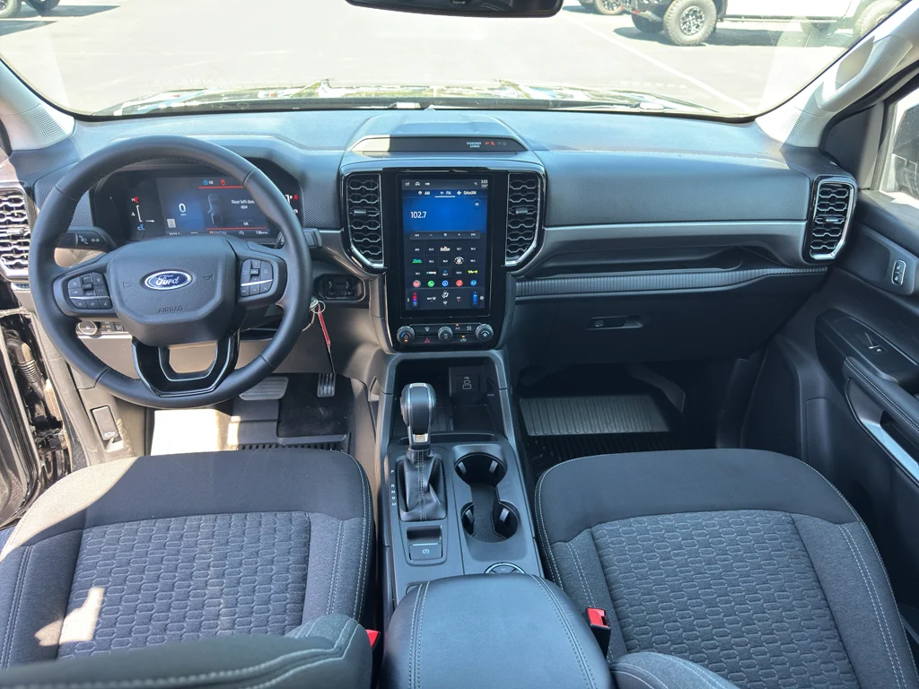 Used 2025 Shadow Black Ford XLT image 13