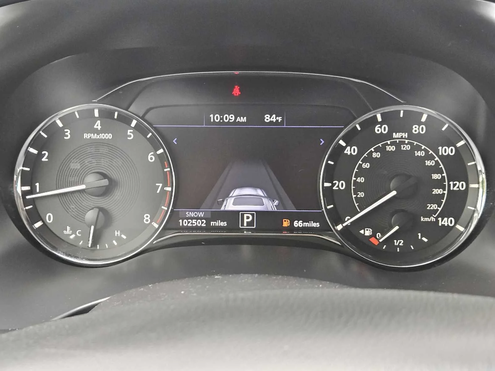 Used 2021 Black Obsidian INFINITI LUXE image 13