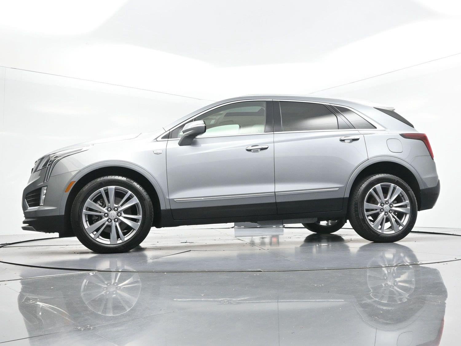 Used 2024 Argent Silver Metallic Cadillac Premium Luxury image 46